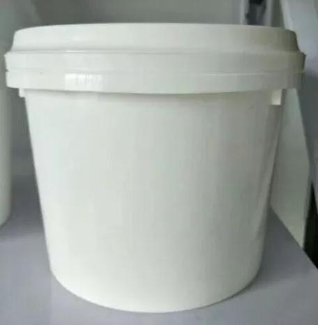 土里撒点“肥王”，施肥在土面上？