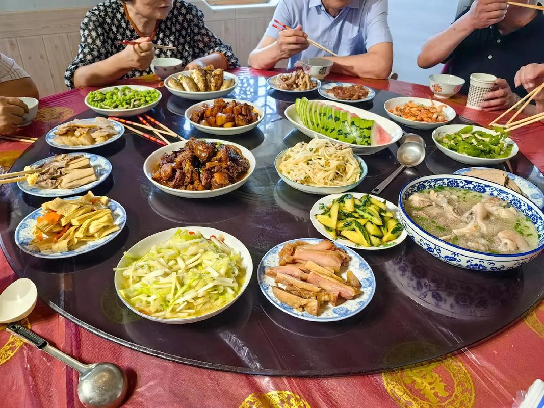 睡莲秋天怎么养？睡莲秋天会枯萎吗?？-第2张图片-优品飞百科