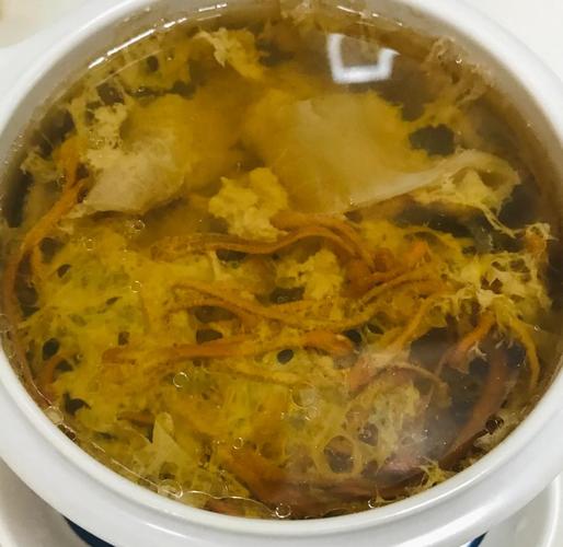 虎皮兰喝点小酒肉汤，虎皮兰喝酒吗？-第3张图片-优品飞百科