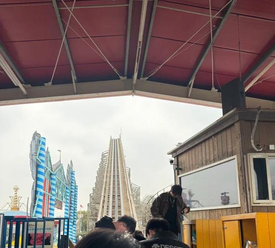 上海欢乐谷天气，上海佘山欢乐谷天气？-第2张图片-优品飞百科