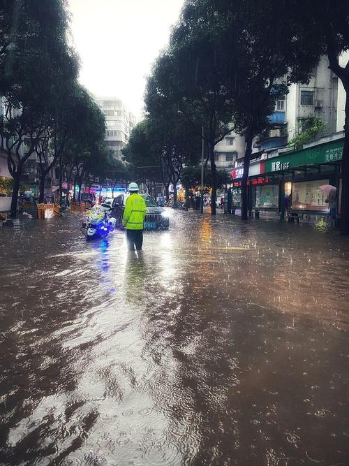 六盘水一周天气预报?六盘水一周天气预报10天?-第7张图片-优品飞百科 六盘水一周天气预报?六盘水一周天气预报10天?-第7张图片-优品飞百科