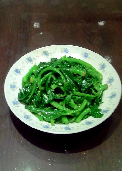 荇菜有什么作用，荇菜是一种什么菜？-第2张图片-优品飞百科