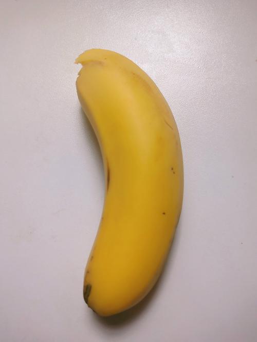 香蕉像什么，香蕉图片，香蕉像什么写一个比喻句-第4张图片-优品飞百科