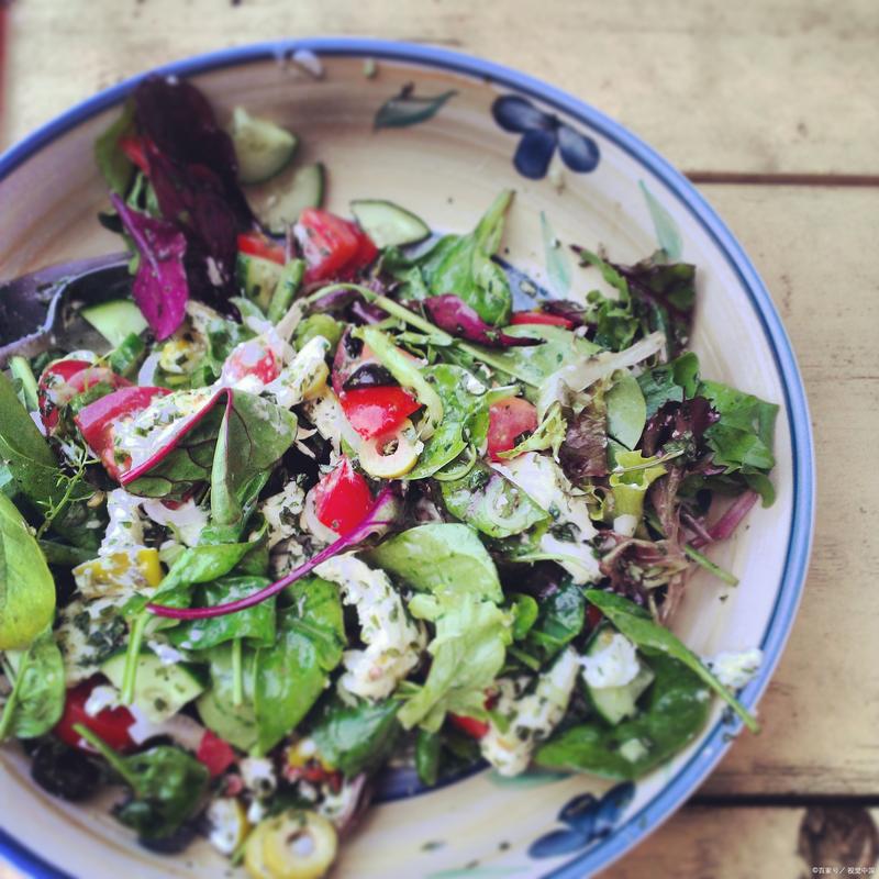 揪一把薄荷，放油锅炒鸡蛋，满鼻喷香！，薄荷炒鸡蛋薄荷需要焯水吗-第3张图片-优品飞百科