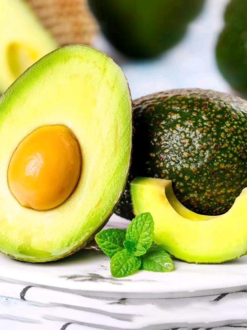 牛油果是水果吗，牛油果长什么样，牛油果是水果?？-第1张图片-优品飞百科