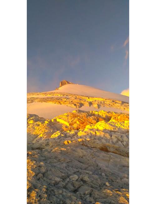 哈巴雪山天气预报，哈巴雪山天气预报七天？-第3张图片-优品飞百科