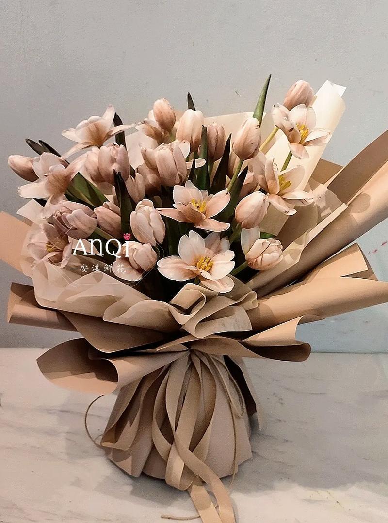 郁金香花语?白色郁金香花语?-第2张图片-优品飞百科 郁金香花语?白色郁金香花语?-第2张图片-优品飞百科