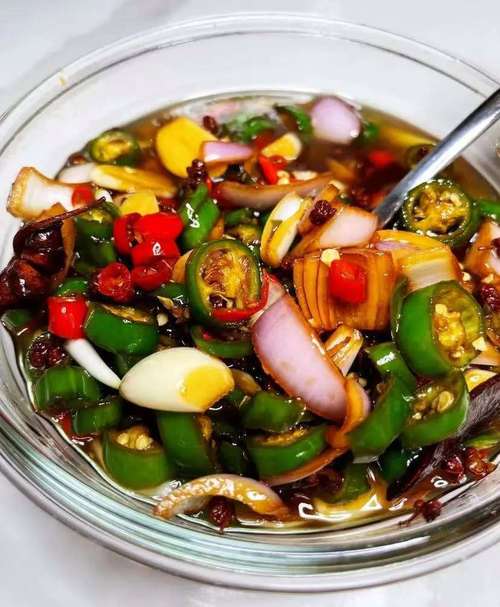 5块钱3斤的辣椒，放醋里一泡，1碟能下3碗饭！？用醋泡辣椒？-第6张图片-优品飞百科