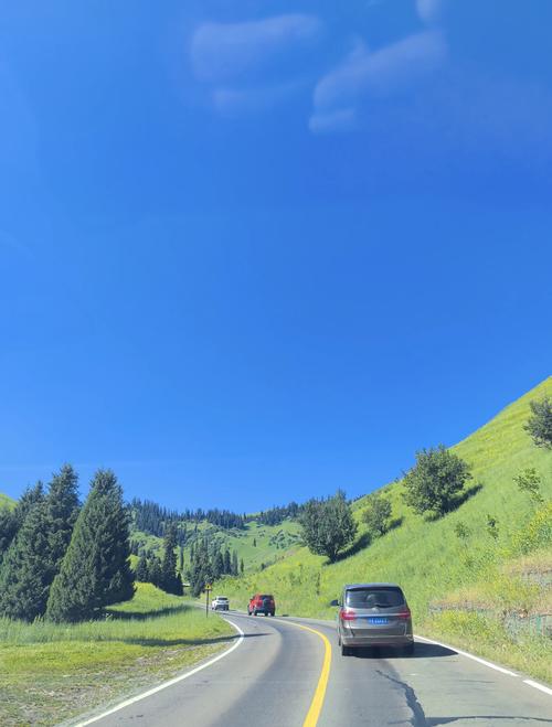 新疆伊犁天气30天查询，伊犁天气15天？-第1张图片-优品飞百科