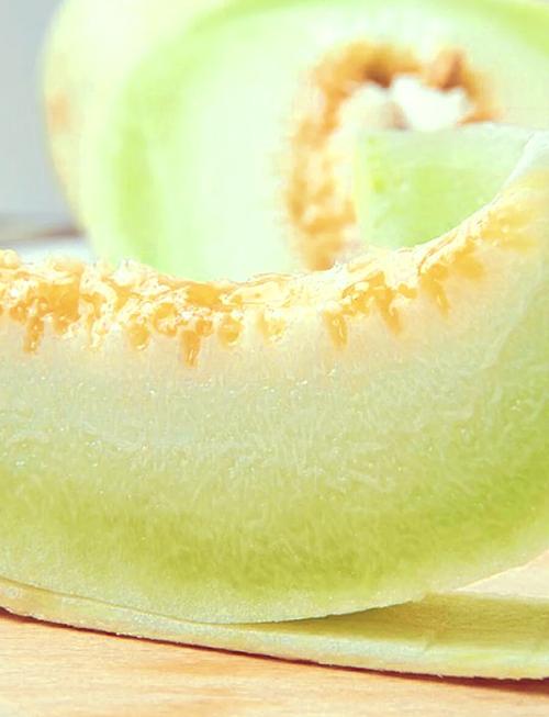 白兰瓜的功效与作用?白兰瓜的功效与作用及禁忌?-第6张图片-优品飞百科 白兰瓜的功效与作用?白兰瓜的功效与作用及禁忌?-第6张图片-优品飞百科