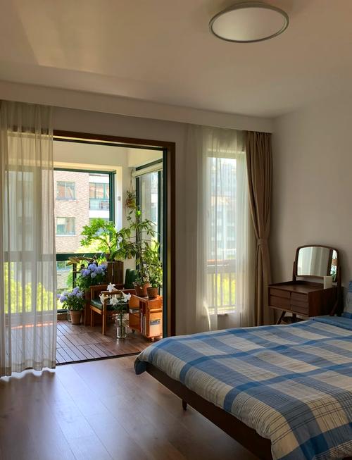 向日葵可以放在卧室吗？向日葵放在卧室好吗？-第1张图片-优品飞百科