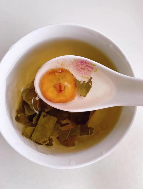 莲花叶子如何泡茶喝，对身体好吗，莲花叶子图片大全-第2张图片-优品飞百科