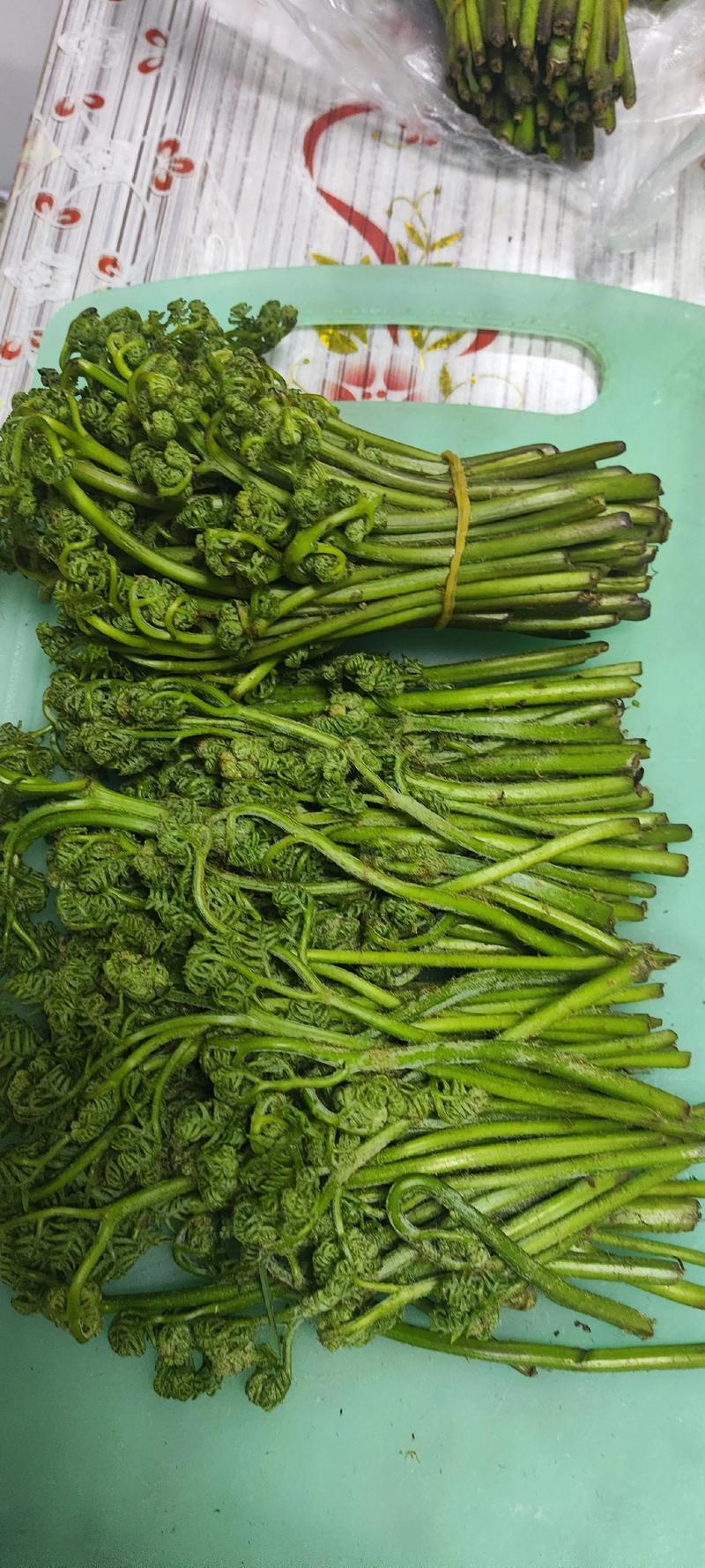 蜂斗菜的主要作用，蜂斗菜的有毒性吗-第4张图片-优品飞百科