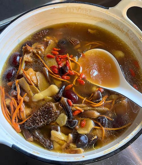 珊瑚草的医疗作用，珊瑚草的医疗作用是什么-第3张图片-优品飞百科