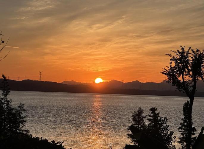 岳阳市天气预报?岳阳市天气预报一个月?-第1张图片-优品飞百科 岳阳市天气预报?岳阳市天气预报一个月?-第1张图片-优品飞百科