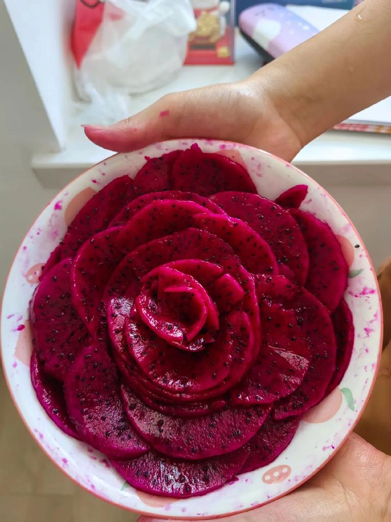 火龙果怎么切，火龙果切法，火龙果切的方法？-第6张图片-优品飞百科