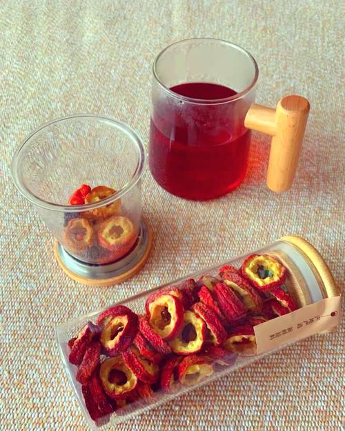 山楂的食用禁忌？山楂的食用禁忌和搭配？-第2张图片-优品飞百科