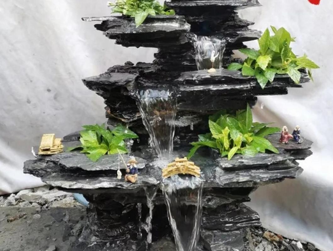 假山盆景室内摆放禁忌,假山盆景适合摆放院子里的哪个方位?-第1张图片-优品飞百科 假山盆景室内摆放禁忌,假山盆景适合摆放院子里的哪个方位?-第1张图片-优品飞百科