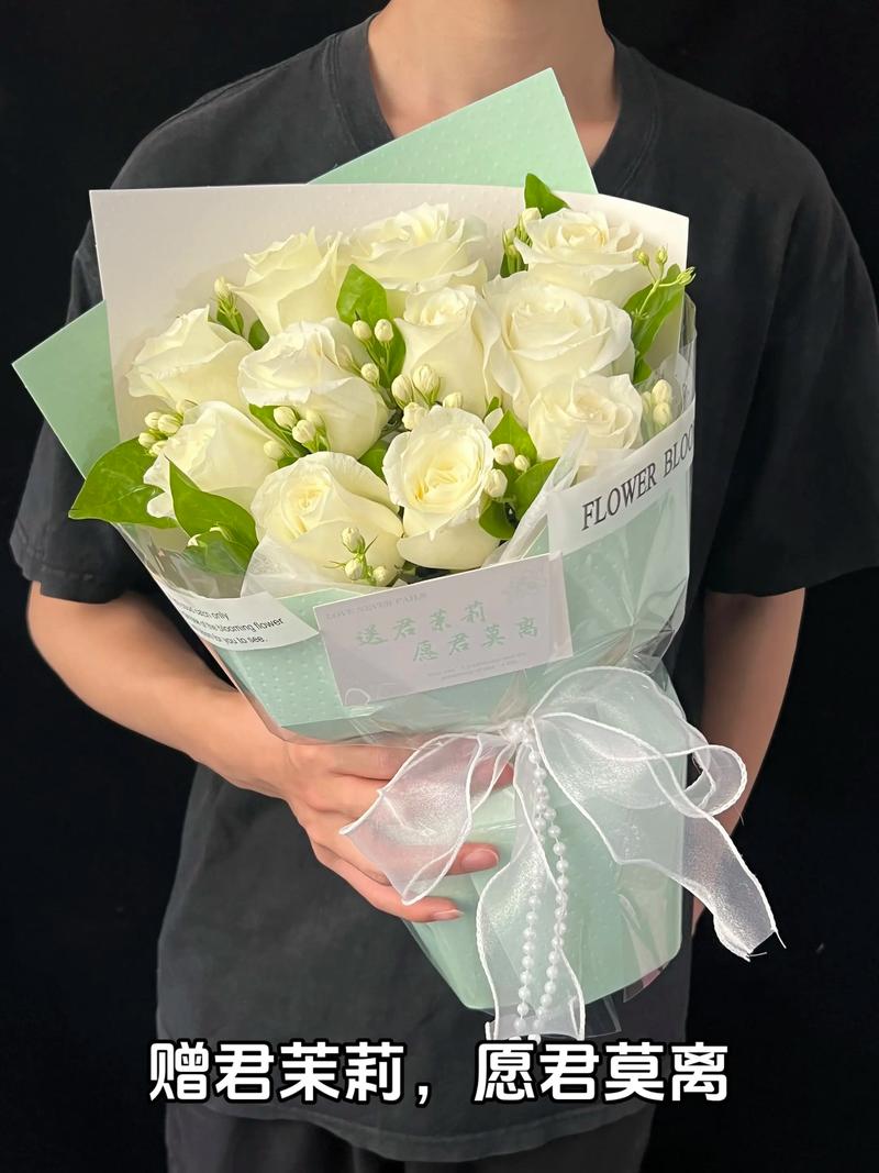 茉莉花的花语，茉莉花可以送人吗？茉莉花可以送人吗?？-第2张图片-优品飞百科