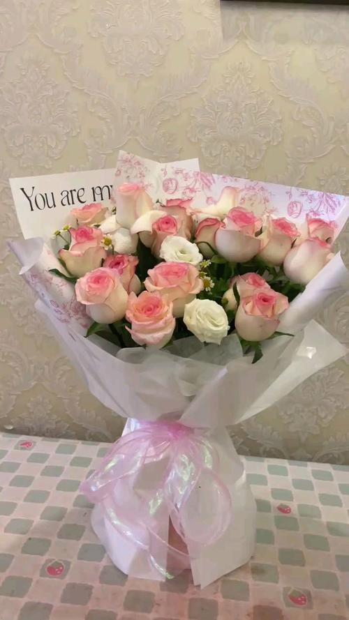 粉玫瑰代表什么意思，三朵粉玫瑰代表什么意思-第2张图片-优品飞百科