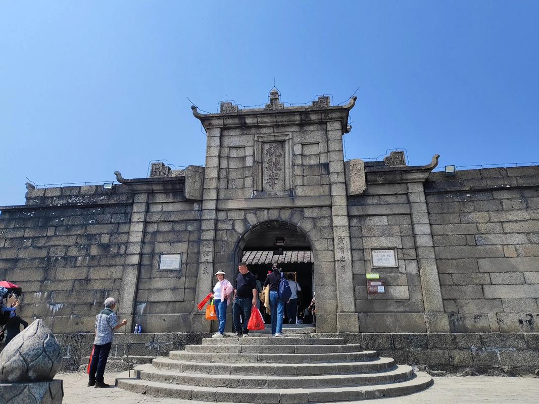 南岳祝融峰天气预报？南岳祝融峰顶现今的气温多少?？-第4张图片-优品飞百科