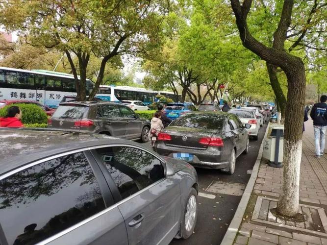 江西永修天气预报,江西永修天气预报15天查询话费查询余额?-第5张图片-优品飞百科 江西永修天气预报,江西永修天气预报15天查询话费查询余额?-第5张图片-优品飞百科