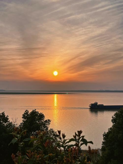 岳阳楼天气预报？岳阳楼天气未来三天？-第3张图片-优品飞百科