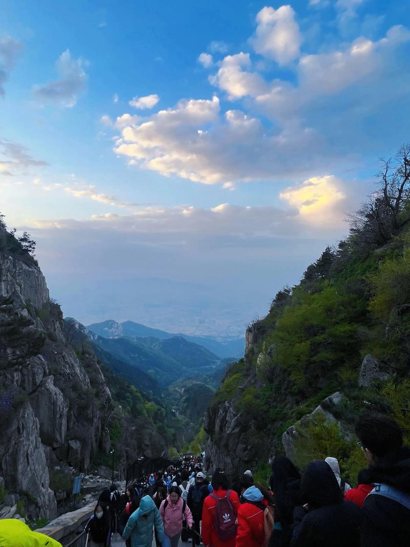 今天泰山天气预报，今天泰山天气预报几点下雨-第7张图片-优品飞百科