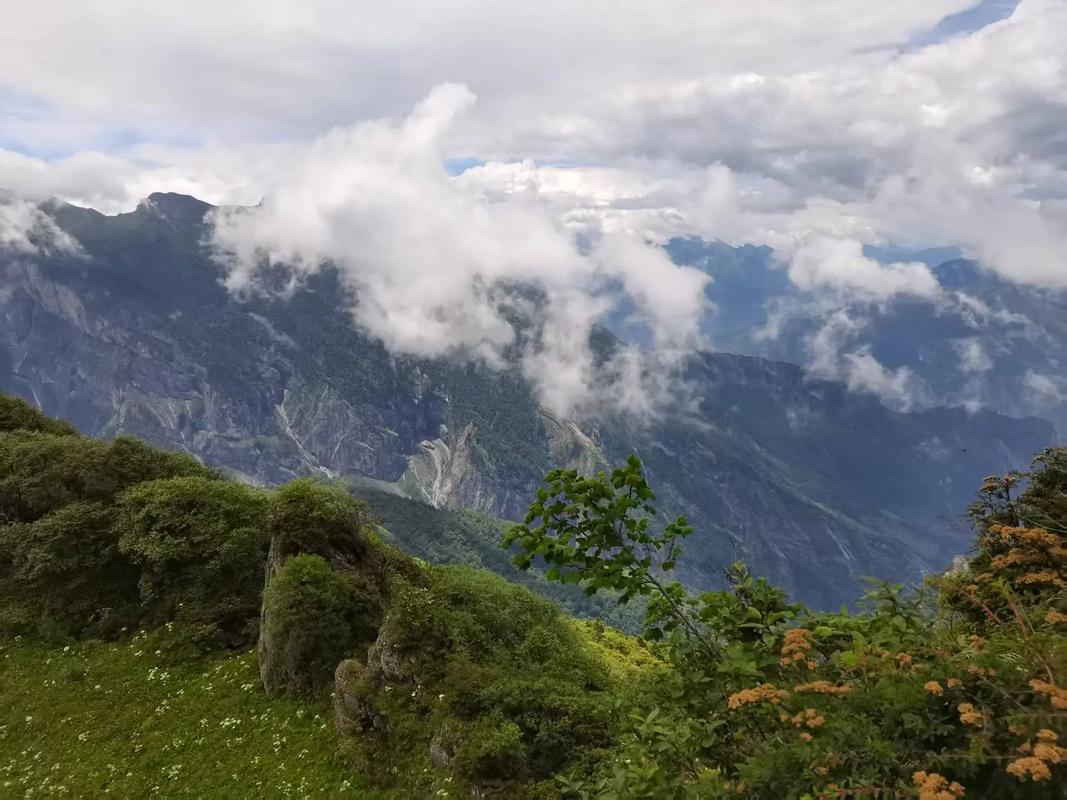 九顶山天气预报,九顶山天气预报15天景区?-第4张图片-优品飞百科 九顶山天气预报,九顶山天气预报15天景区?-第4张图片-优品飞百科