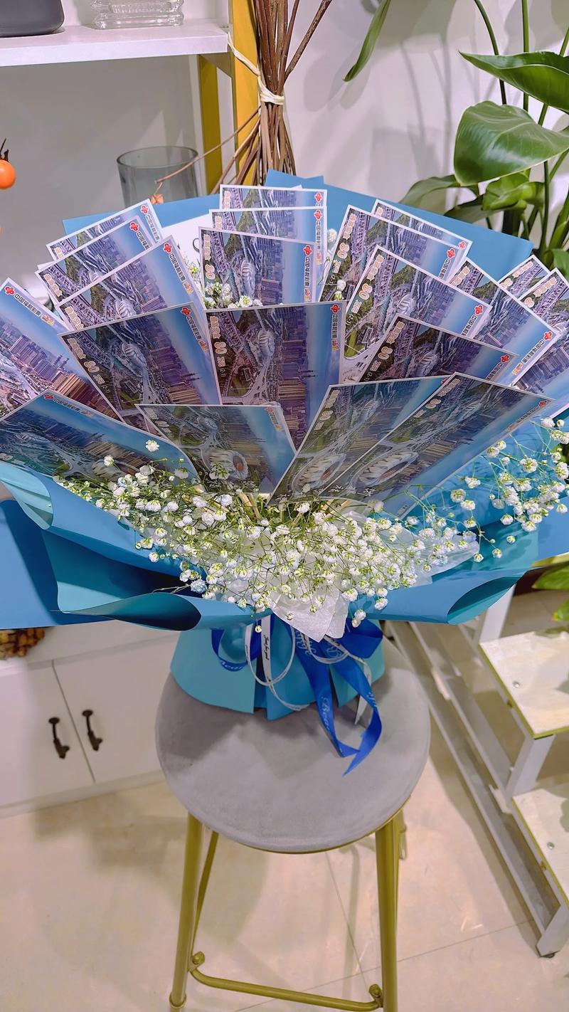 一束满天星多少钱，一小束满天星多少钱，一束满天星多少钱?？