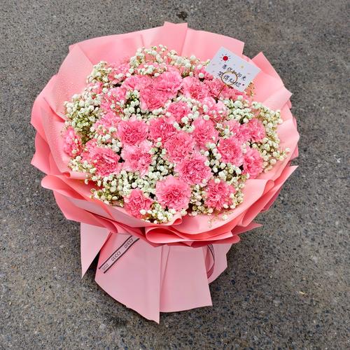 康乃馨多少钱一朵？康乃馨费用多少钱一束？-第7张图片-优品飞百科