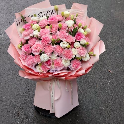 康乃馨多少钱一朵，适合送什么人，康乃馨一般多少钱一朵？-第2张图片-优品飞百科