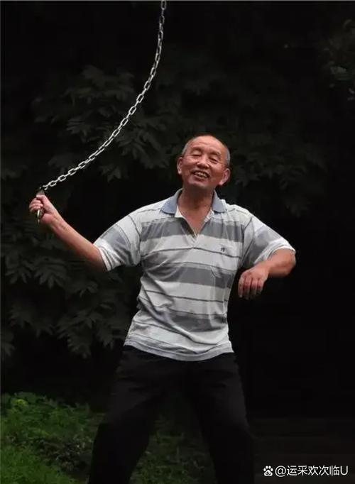 大爷养花爱刨土，大爷养花爱刨土视频？-第4张图片-优品飞百科